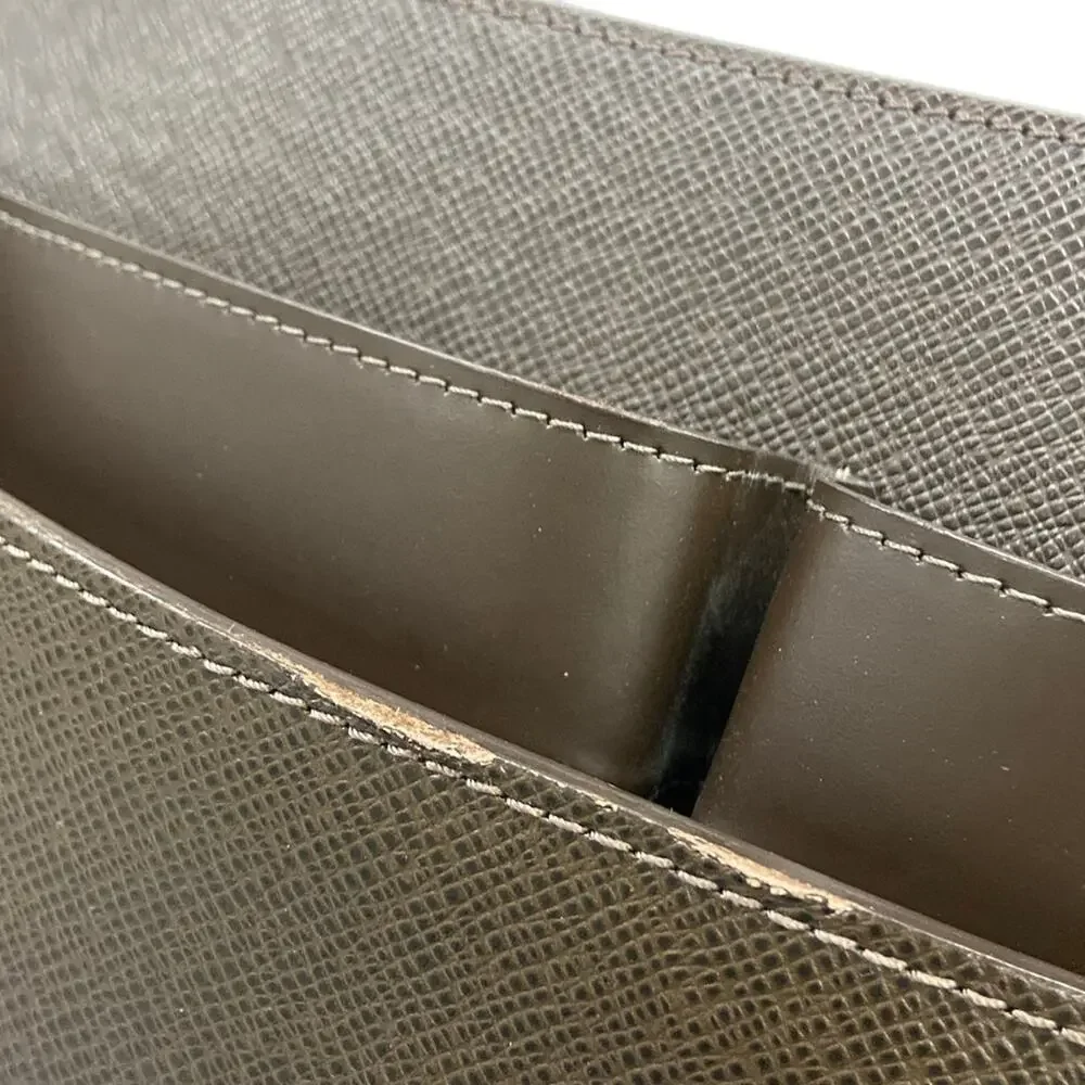 Louis Vuitton Robusto 1 Taiga Business Bag M31058